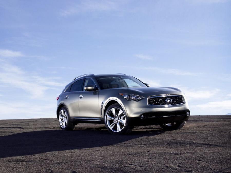  Infiniti FX50 2009 года  (фото 5 из 110)
